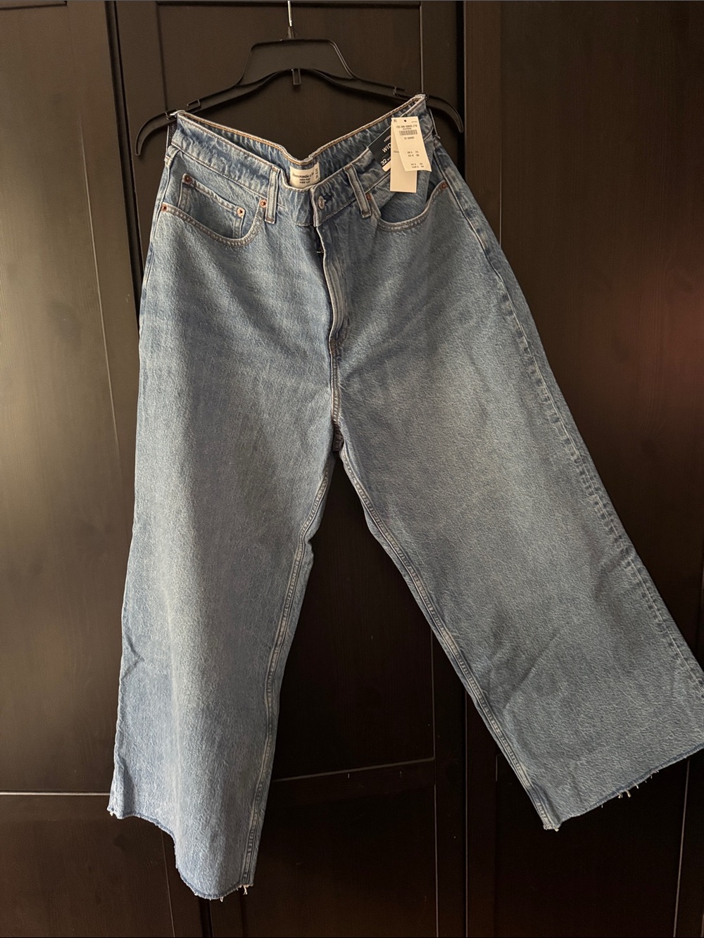 Abercrombie & Fitch High-Rise Wide Leg Blue Jeans